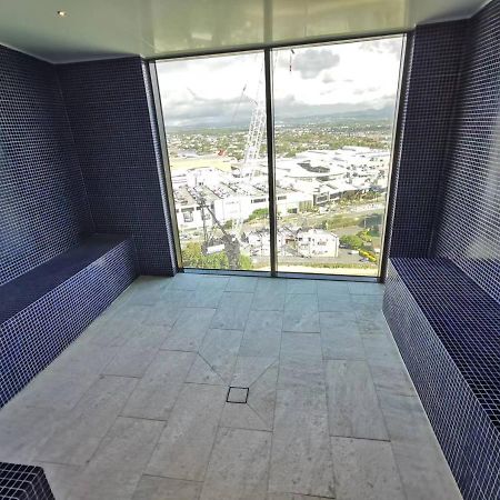 2 Bedroom Luxurious Family Apartment On 40Th Floor With Amazing Ocean Coastline Broadbeach Gold Coast Gc40 Extérieur photo
